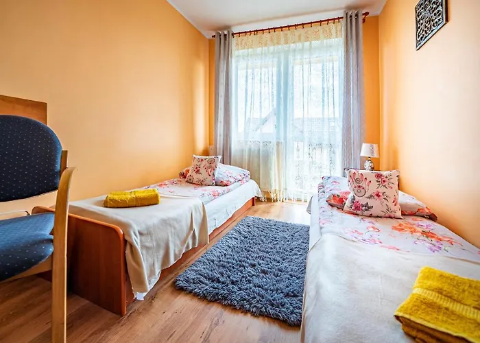Rossa Homestay szállás *
